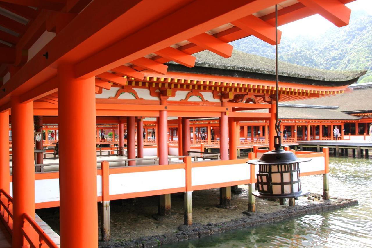Oyado Tsukiusagi Hatsukaichi Bagian luar foto